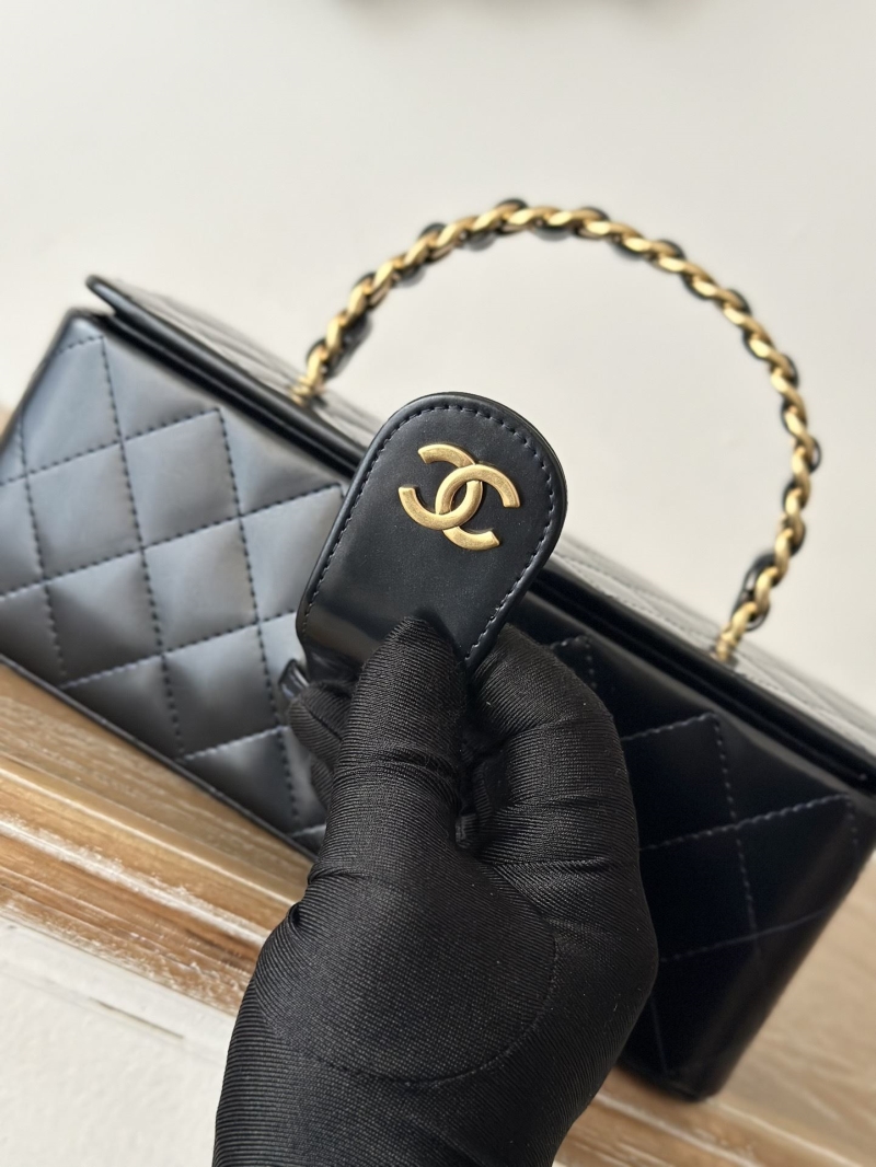 Ch**el cosmetic bags